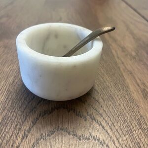 White Marble Mortar with Spoon
